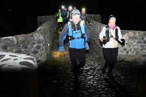 Nuit blanche pour 300 coureurs sur le 52e raid pédestre Le Puy-Firminy