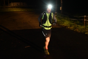 Nuit blanche pour 300 coureurs sur le 52e raid pédestre Le Puy-Firminy