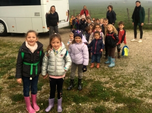 Les Villettes : les écoliers à la ferme