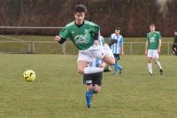 Foot : Freycenet poursuit son cavalier seul en District 3