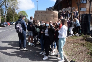 Yssingeaux : les lycéens réclament le contrôle continu pour le bac