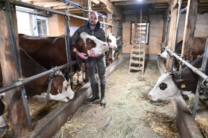 Fay-sur-Lignon : avec le lait de ses vaches abondance, il produit un fromage atypique en Haute-Loire