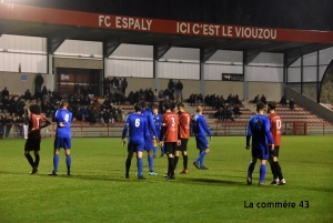 Foot, R1 : Espaly retrouve la victoire et rest premier avec Domerat