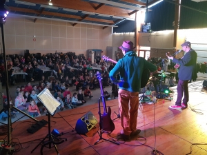 Sainte-Sigolène : Têtard Ville fait danser 150 enfants