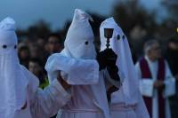 Sainte-Sigolène : la procession des pénitents blancs en images