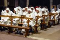 Sainte-Sigolène : la procession des pénitents blancs en images