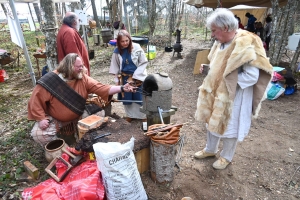 Vellavi Ialon a présenté son nouveau village gaulois à Montregard