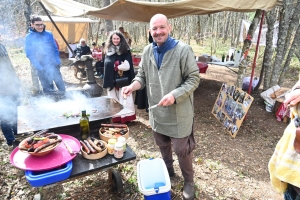 Vellavi Ialon a présenté son nouveau village gaulois à Montregard