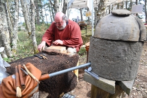 Vellavi Ialon a présenté son nouveau village gaulois à Montregard