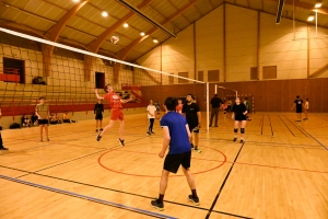 Monistrol-sur-Loire : le tournoi de volley a réuni neuf équipes