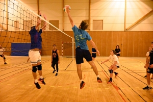 Monistrol-sur-Loire : le tournoi de volley a réuni neuf équipes