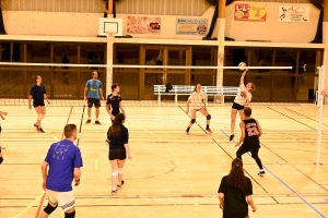 Monistrol-sur-Loire : le tournoi de volley a réuni neuf équipes