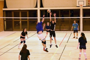 Monistrol-sur-Loire : le tournoi de volley a réuni neuf équipes