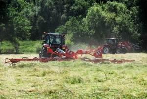 Beauzac : les Ets Ollier Paul présentent les dernières nouveautés de Kuhn et Case IH (vidéo)