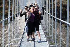 Une fréquentation sensationnelle sur la passerelle himalayenne des gorges du Lignon (vidéo)