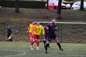 Foot, D3 : Sainte-Sigolène reprend les rênes