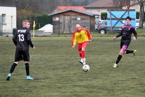 Foot, D3 : Sainte-Sigolène reprend les rênes