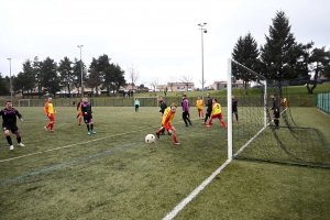 Foot, D3 : Sainte-Sigolène reprend les rênes