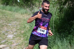 120 coureurs dans la fournaise sur le trail A Travers l&#039;Emblavez à Saint-Vincent