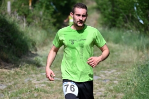 120 coureurs dans la fournaise sur le trail A Travers l&#039;Emblavez à Saint-Vincent