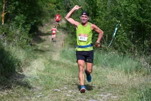 120 coureurs dans la fournaise sur le trail A Travers l&#039;Emblavez à Saint-Vincent