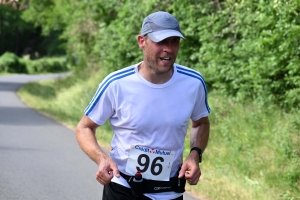 120 coureurs dans la fournaise sur le trail A Travers l&#039;Emblavez à Saint-Vincent