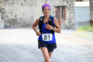 120 coureurs dans la fournaise sur le trail A Travers l&#039;Emblavez à Saint-Vincent