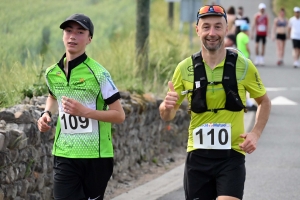 120 coureurs dans la fournaise sur le trail A Travers l&#039;Emblavez à Saint-Vincent