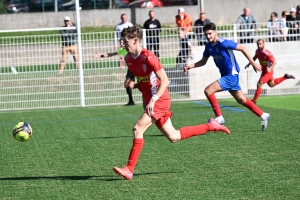 Foot, R2 : Monistrol écrase Cébazat