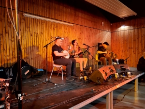 Les musiques tradtionnelles font danser Montregard