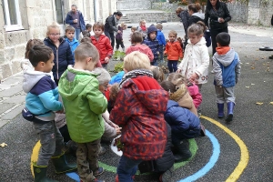 Sortie d&#039;automne pour les maternelles de l&#039;école de Grazac