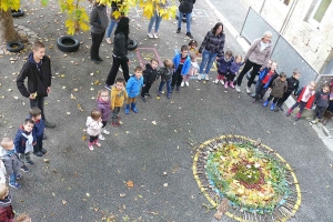 Sortie d&#039;automne pour les maternelles de l&#039;école de Grazac