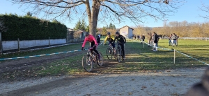 Cyclisme : le Vélo Club du Velay en force au cyclo-cross des Rives de la Loire