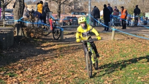 Cyclisme : le Vélo Club du Velay en force au cyclo-cross des Rives de la Loire