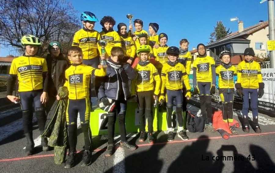 Cyclisme : Le Vélo Club Du Velay En Force Au Cyclo-cross Des Rives De ...