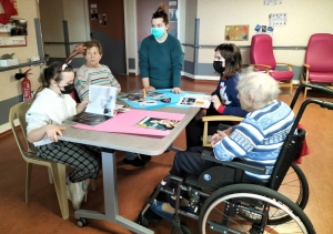 Rencontre intergénérationnelle à l&#039;Ephad de Sainte-Sigolène