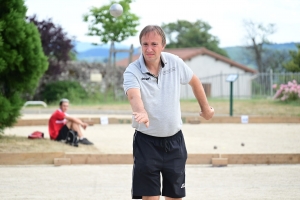 Pétanque : il reste 16 équipes qualifiées au Régional de Sainte-Sigolène