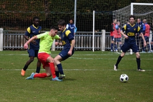 Foot, D3 : le choc entre Sucs et Lignon 3 et Sainte-Sigolène sans vainqueur