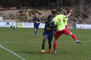 Foot, D3 : le choc entre Sucs et Lignon 3 et Sainte-Sigolène sans vainqueur