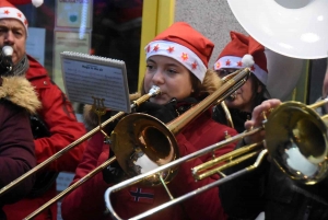 Retournac : les Cariocas mettent l&#039;ambiance avant le réveillon de Noël