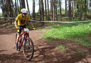 Cyclisme : une après-midi VTT spectaculaire et conviviale au Camp d’Eycenac