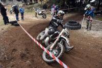 Tence : 120 motards en démonstration d&#039;enduro