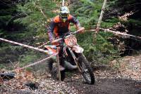 Tence : 120 motards en démonstration d&#039;enduro