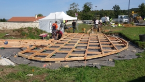 La Chapelle-d&#039;Aurec : un espace scénique en bois fabriqué par des lycéens