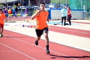 300 collégiens et lycéens aux championnats d&#039;athlétisme UNSS à Monistrol-sur-Loire