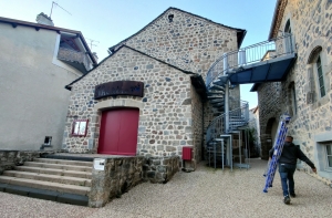 Yssingeaux : des bâtiments et des places baptisés