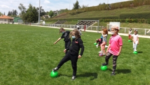 Yssingeaux : du foot pour les CE1 de l&#039;école Jean-de-la-Fontaine