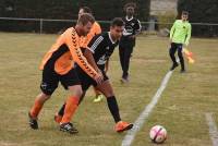 Foot : Mazet-Chambon passe par la petite porte à Saint-Jeures