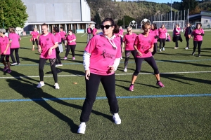 Retournac : 132 femmes participent à l&#039;action Octobre Rose du club de foot