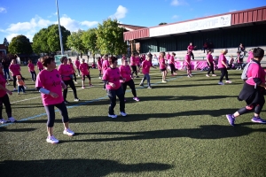 Retournac : 132 femmes participent à l&#039;action Octobre Rose du club de foot